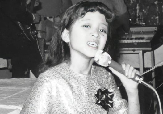 梅艳芳患癌早期本可以治愈，为何在三个月突然放弃了治疗，背后原因是什么？