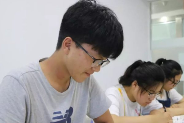 西南民族大学分数线2023