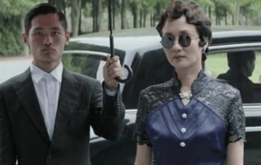 远大前程霍震霄进监狱是第几集