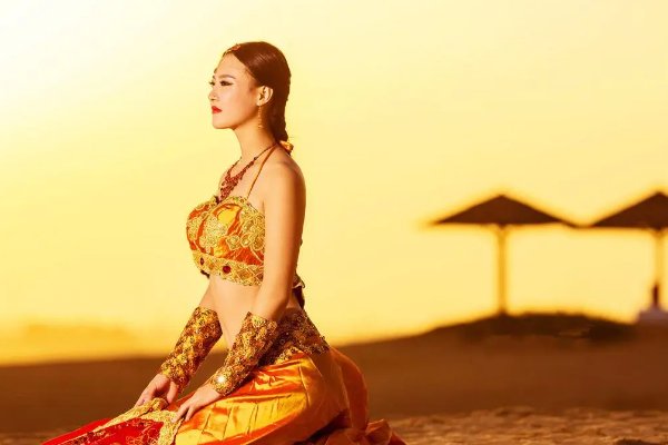 异域是什么意思