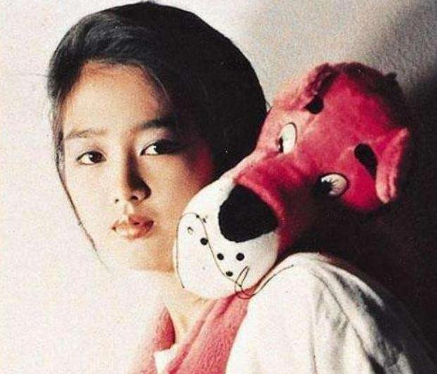 刘德华小舅子原来是他，被誉为“大马王思聪”，家境怎样？