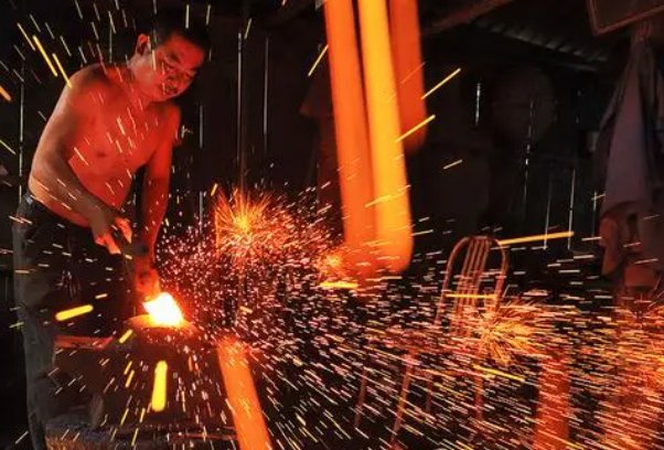 千锤百炼猜一个正确生肖动物