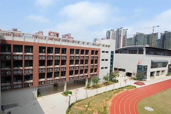 全日制公办学校是什么意思