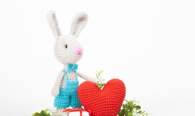 爱错人的时候，连眼泪都干涩的，怎样调整心态呢？