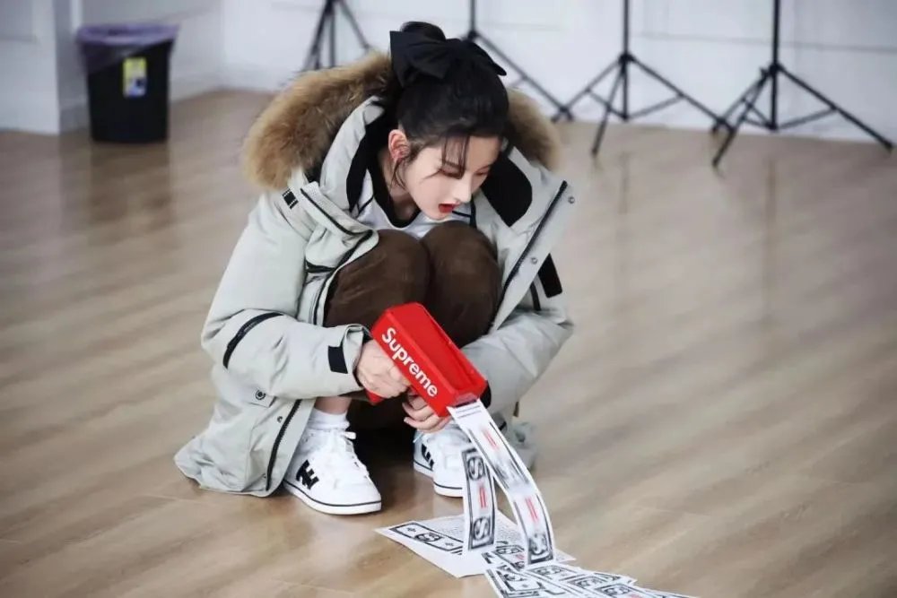 宋祖儿猜不出《好汉歌》，是节目设定还是确实猜不出？