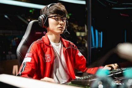 拳头公司对faker的评价是怎样的？