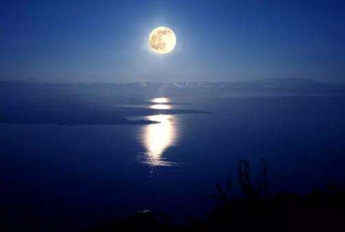 守得云开见月明什么意思？