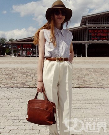 执掌美女世界的介绍