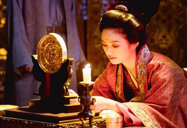 红衣刺客剧情介绍