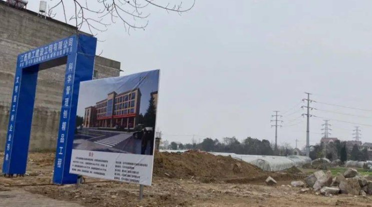 99后务工者被困在上海工地，他当初为何会选择上海这座城市