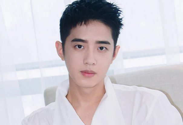 梁靖康年龄是多少？