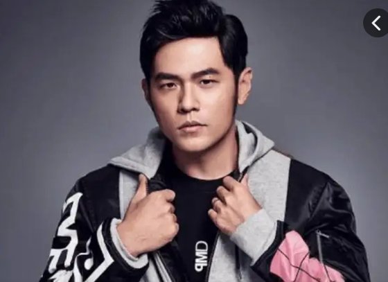 亚洲天王周杰伦的新歌中，老搭档方文山写了几首歌？