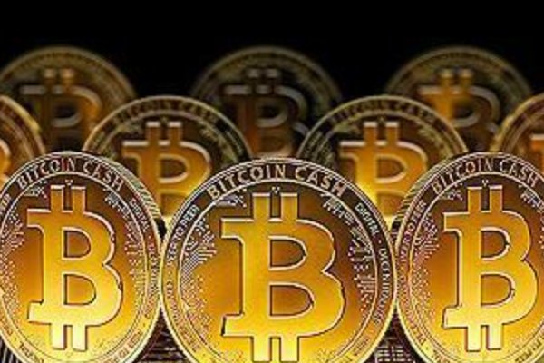 据报道称比特币挖矿约12个月才回本，多长时间才能挖到一个比特币？