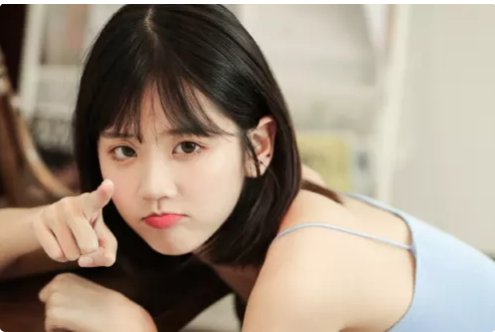 井川里予是男的还是女的?