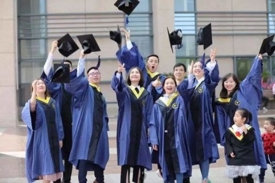 研究生业务鉴定怎么写