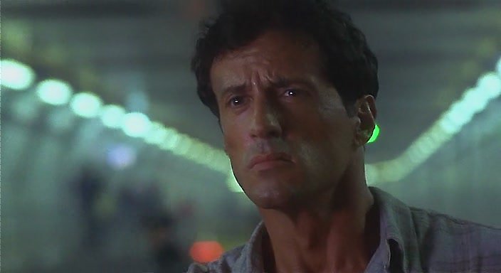 龙出生天的幕后制作