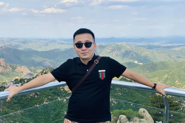 纯银耳坠的新书叫啥名