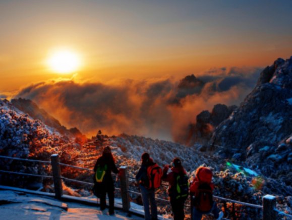 五岳归来不看山下一句是什么?