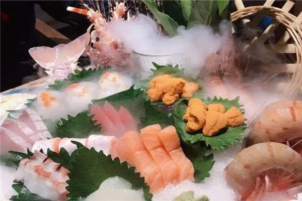 上海日本料理自助餐排名 初花口碑很好需要提前预定