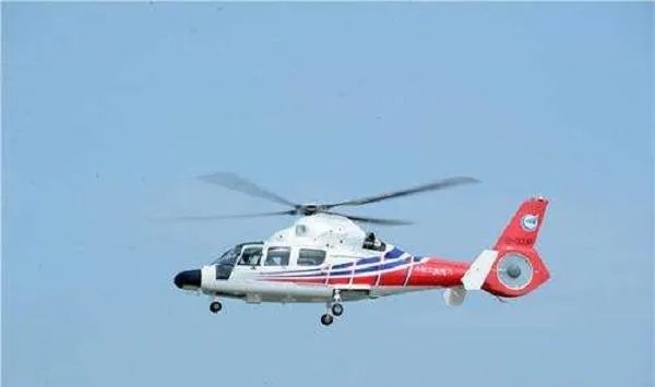 国产直升机AC312E完成高原试飞,展现了优秀的高原适应性,这事你怎么看?