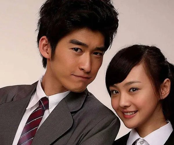 张翰郑爽主演的电视剧有哪些 在一起多少年为什么会分手