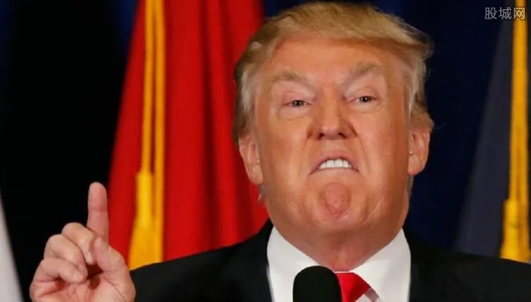 美商务部长抵北京 望与中国进行进一步的磋商