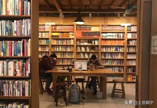 哪里可以买到稳定的二手书籍？