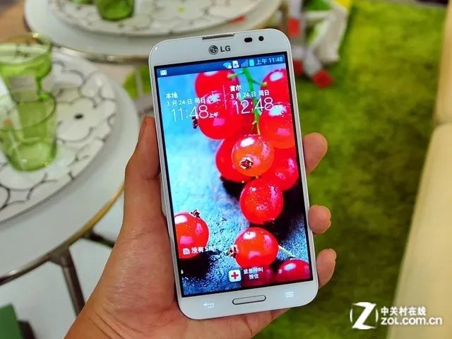 售价接近千元 LG Optimus G Pro新到货