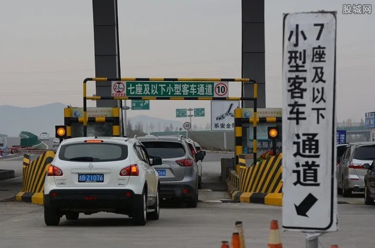 2019春节高速公路收费吗 2019高速免费时间表