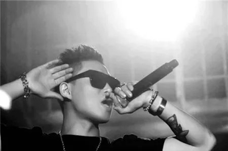 再谈姜熙健事件发生始末 网曝周一情侣要结束了