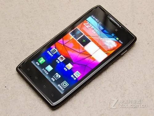 电量绝对靠谱 摩托罗拉XT910 MAXX到货