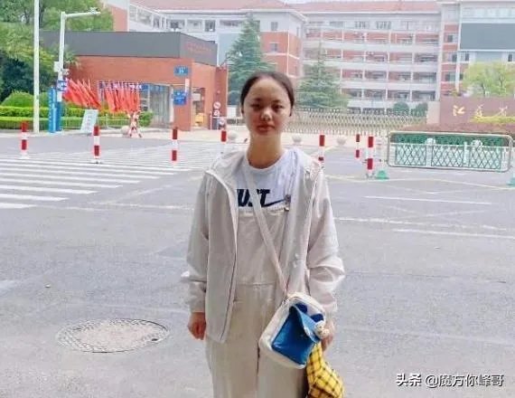 为什么江苏文科状元无缘清华北大和大部分985/211学校？