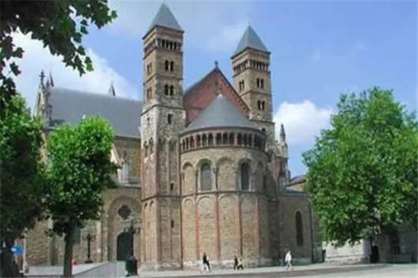 荷兰有哪些比较好的商学院？荷兰商学院排名