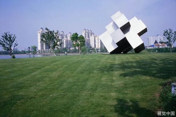 为什么要拆除巨型关公雕像?