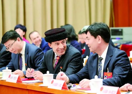 全国劳模救落水儿童不幸遇难，他身上的哪些品质值得我们学习？