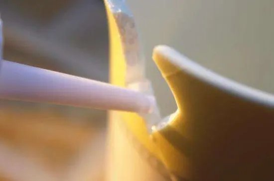 502胶水完全固化要多久