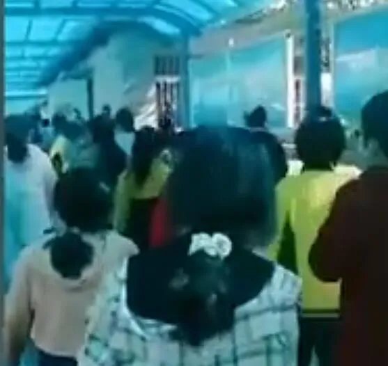 ​辽宁一小学疑多名学生食物中毒怎么回事  辽宁一小学疑多名学生食物中毒具体情况