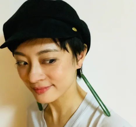 杨超越送孙俪披荆斩棘四件套，对方有何回应？