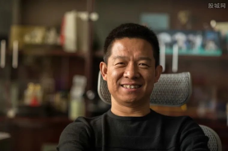 贾跃亭再次致歉 贾跃亭100亿资产也不够还债