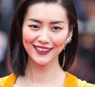 刘雯为什么叫大表姐？