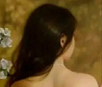 开学第一天就被大四学长表白,我该拒绝还是接受?