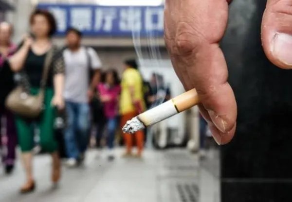 女大学生告铁路局为何被称为中国公共场所无烟诉讼第一案？