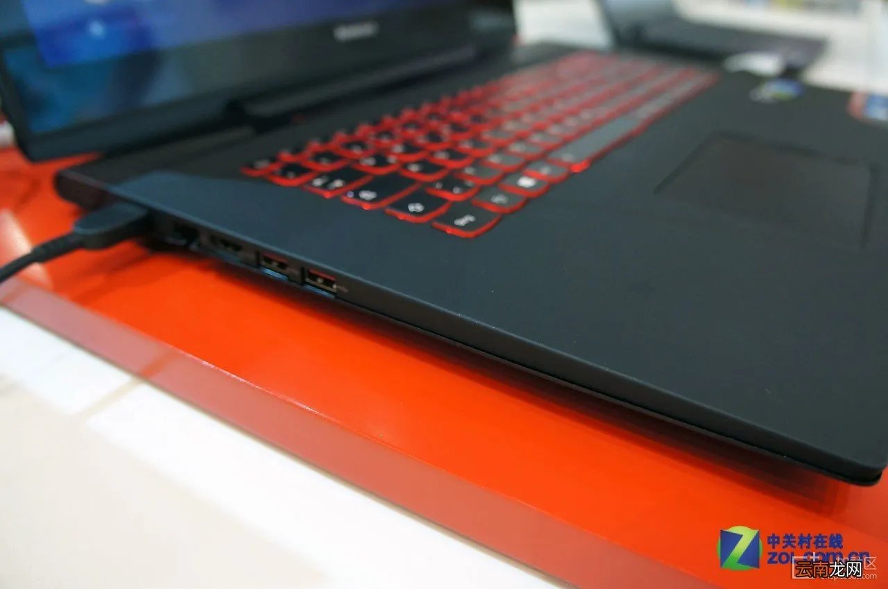 联想彪悍的小y 联想彪悍小y