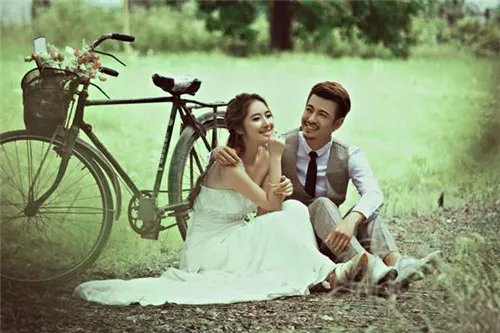 北京拍婚纱照价格 北京婚纱摄影价位查询