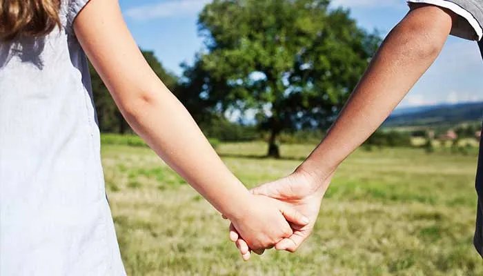 小情话暖人心10字以内 好听的情话短句给女生