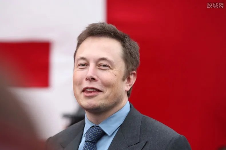 马斯克成全球第四大富豪 目前他的身价有多少亿