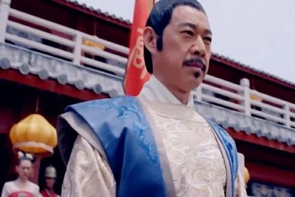 小鸟依人最早是用来形容男性的，那它形容男性时表示什么含义？