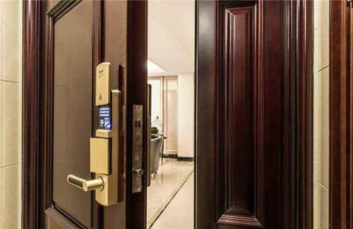 防盗门密封条怎么更换