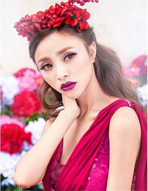 新娘时尚发型图片2017 新娘盘什么发型更时尚