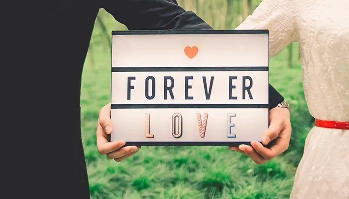 小情话暖人心10字以内 好听的情话短句给女生